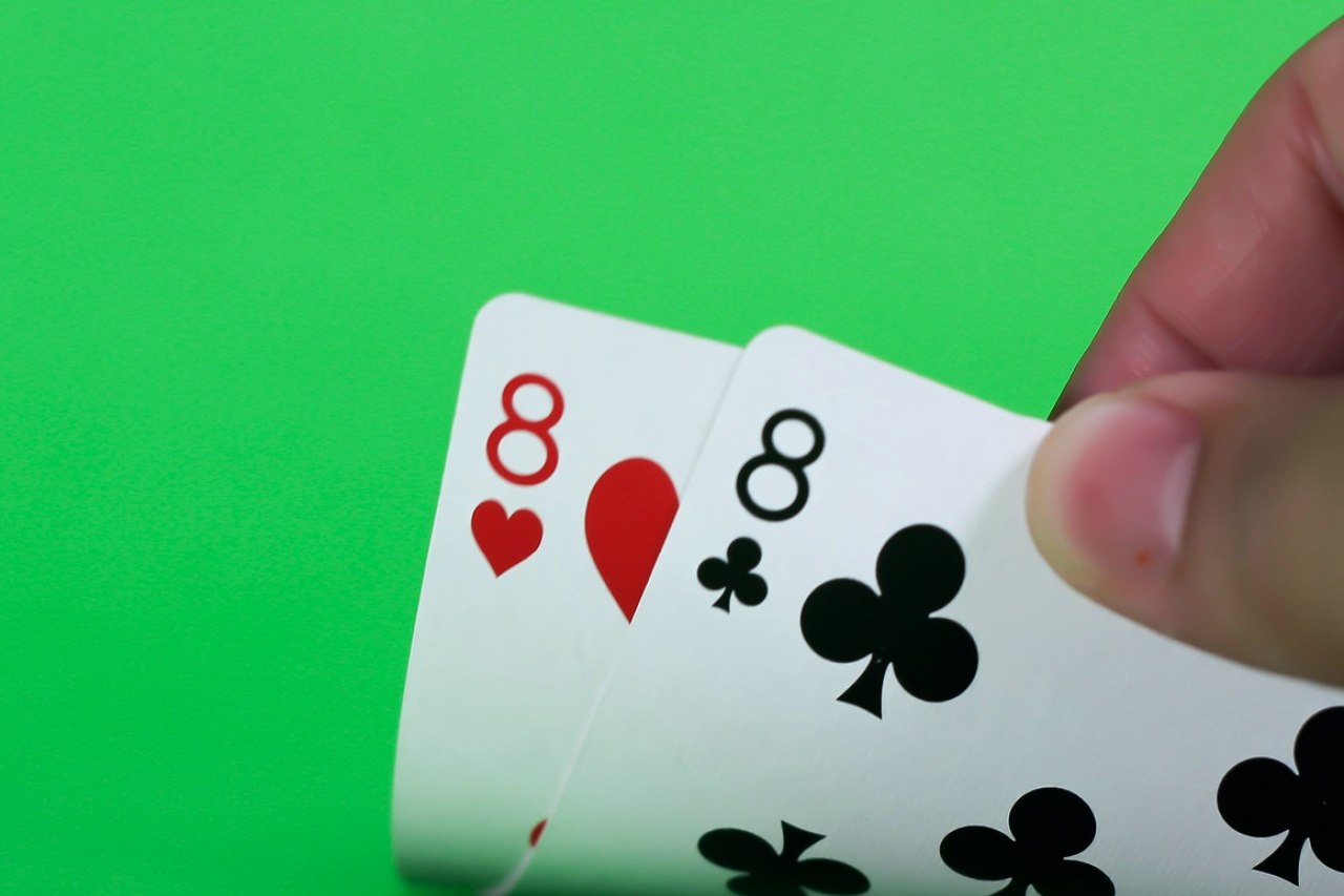 9条WSOP手链+4000万奖金！Erik Seidel如何血洗牌坛40年？